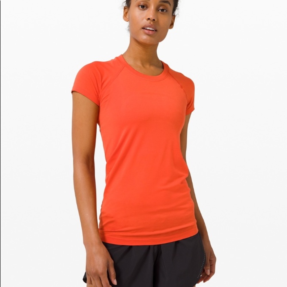 Lululemon- Swiftly Tech Short Sleeve Orange